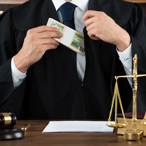 Corrupt-Judge